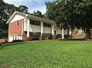 6643 Redwood Dr, Douglasville, GA 30135