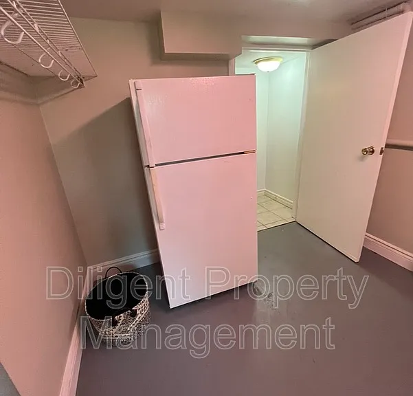 642 Bolivar St #MAIN FLOOR — Photo 63