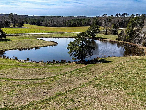 3rd image of 1100 Page Derrick Rd