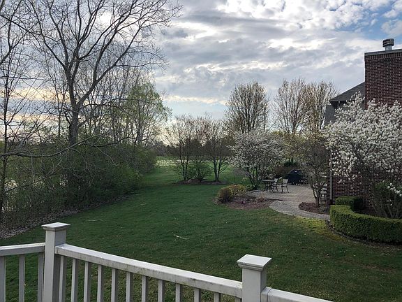 3rd image of 4691 Sawgrass Dr W
