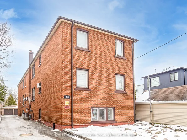 485 Mortimer Ave #6, Toronto, ON M4J 2G6