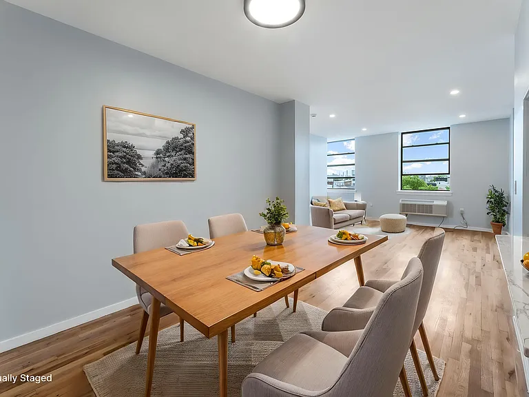 44 Sherman Ave #4B — Photo 2