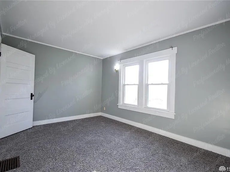 2926 Robin Rd — Photo 21