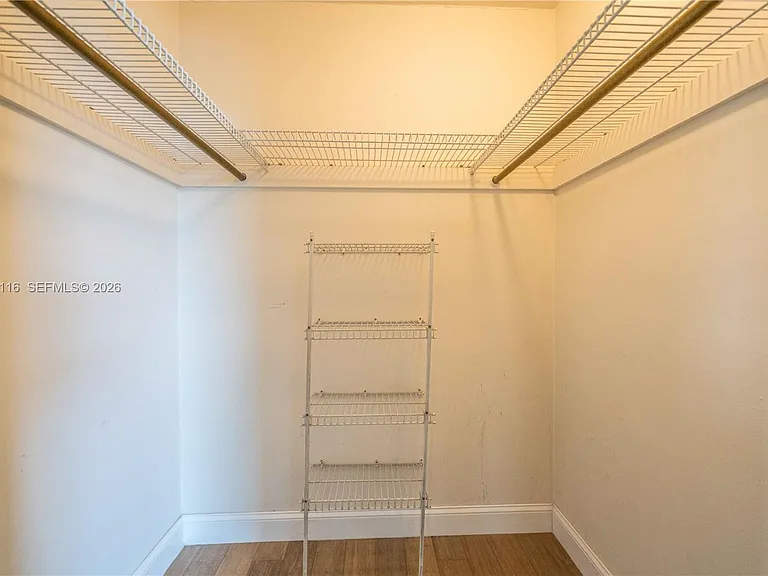 9500 W Bay Harbor Dr #7D — Photo 20