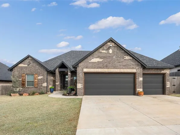 11625 NW 104th St, Yukon, OK 73099