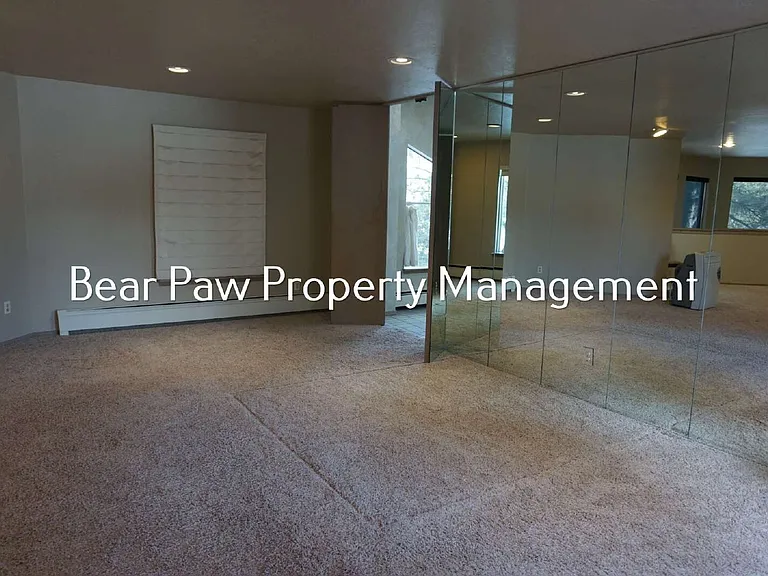 1617 Shooting Star Dr — Photo 29