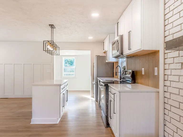 855 E Lanier Ave #855 — Photo 13