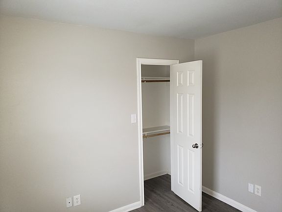 3rd image of 4934 N Cancun Dr