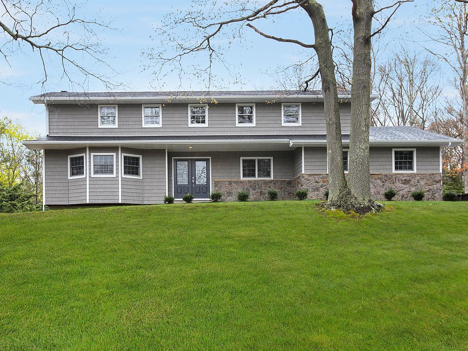 1st image of 1 Burham Ct