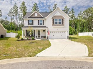 2915 Trent Dr, Eastover, NC 28312