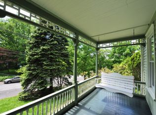 65 Hillside Ave, Tenafly, NJ 07670