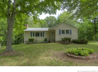 34 Indian Ln, Durham, CT 06422