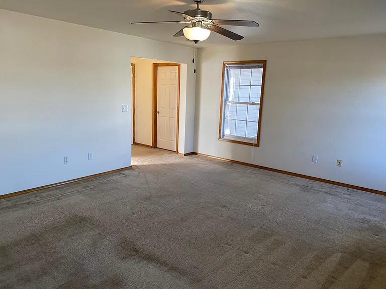713 Ruggeri Dr — Photo 12
