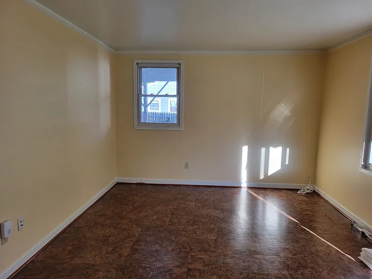 3902 Elmwood Dr — Photo 7