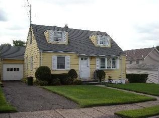 10 Rosedale Ave, Elmwood Park, NJ 07407