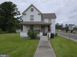 16 Maryland Ave, Crisfield, MD