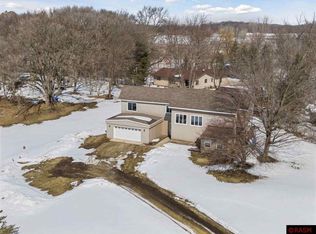 14398 Lake Mazaska Trl, Faribault, MN 55021