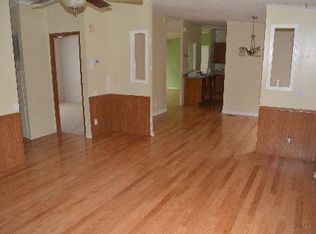 12015 McIntosh Rd, Huntersville, NC 28078