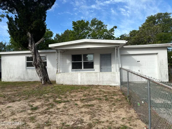 1014 Berkshire Rd, Daytona Beach, FL 32117