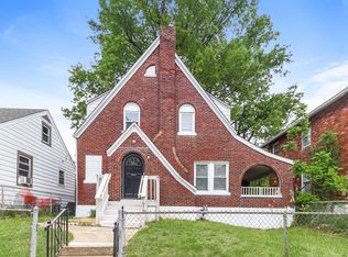 679 Madelon Ct, Louisville, KY 40211