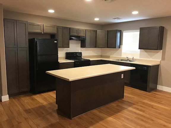 Open Floor Plan Kitchen