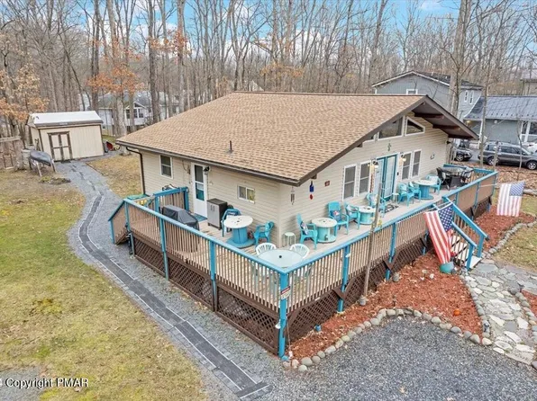 316 Fernwood Dr, East Stroudsburg, PA 18301