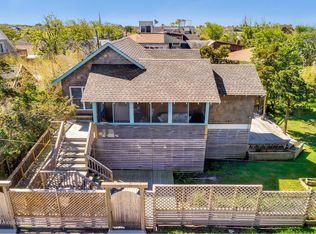 170 Wilmot Rd, Ocean Beach, NY 11770