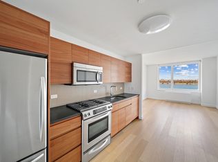 550 W 45th St APT 1710, New York, NY 10036