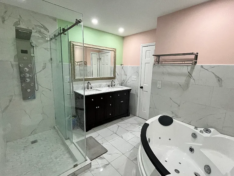 653 Grove Ave — Photo 17