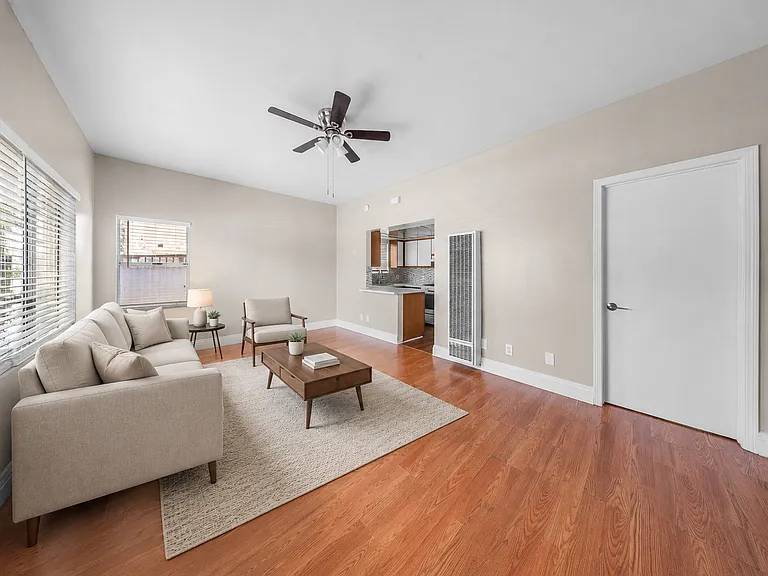 1121 E. 3rd St. — Photo 2
