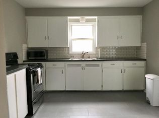 828 Leroy St, Ferndale, MI 48220