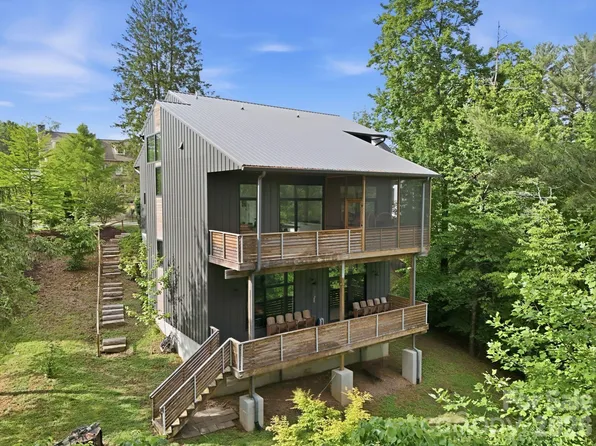 40 Malvern Walk, Asheville, NC 28806