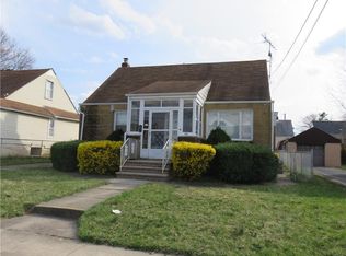 381 Ashley St, Perth Amboy, NJ