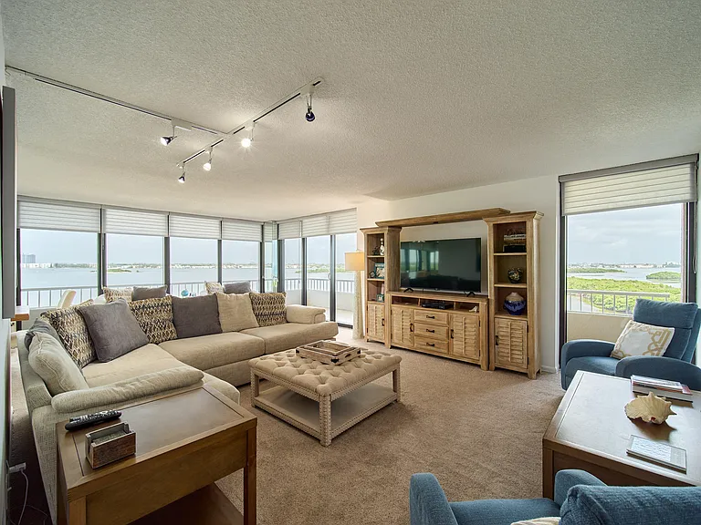 5550 N Ocean Dr #9D — Photo 4