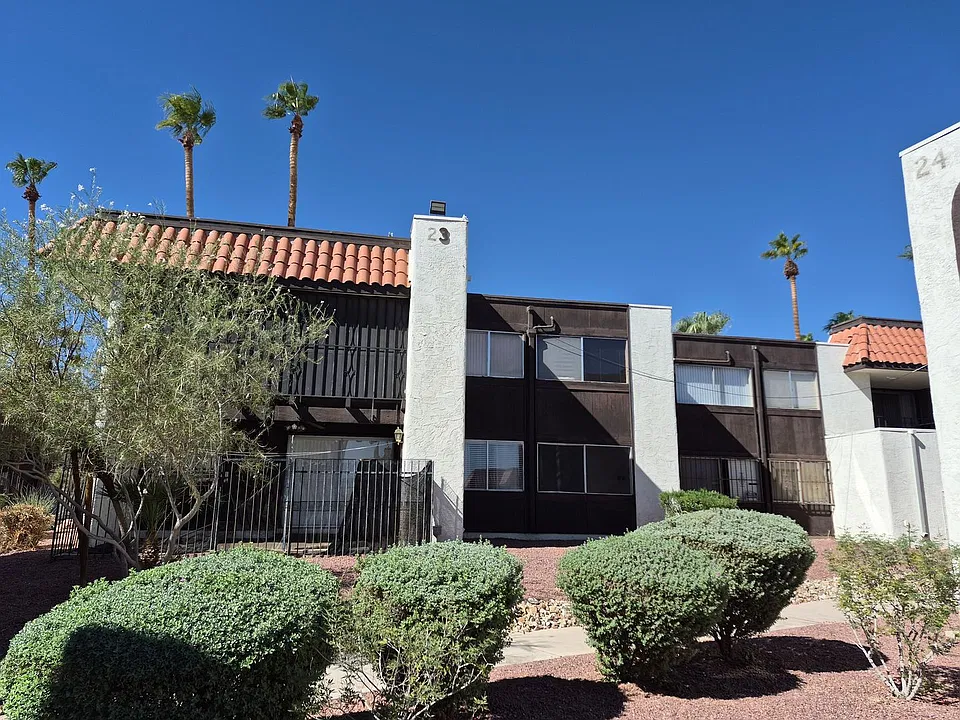 1405 Vegas Valley Dr #225