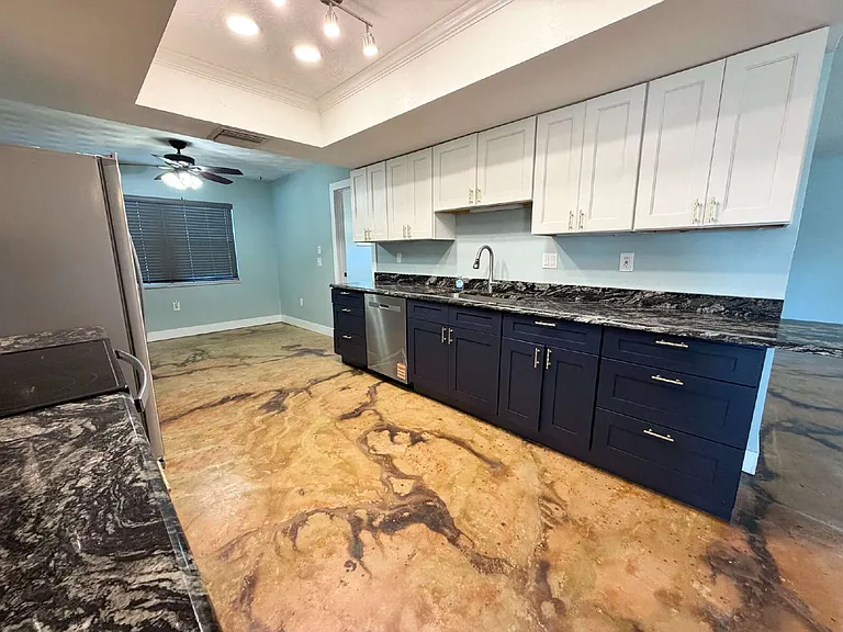13815 San Juan Ave — Photo 16