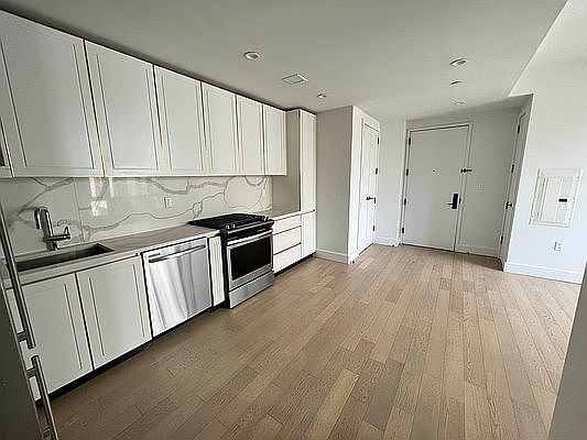 3rd image of 559 4th Ave #407