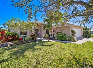 2097 SE Parrot St, Port Saint Lucie, FL 34952