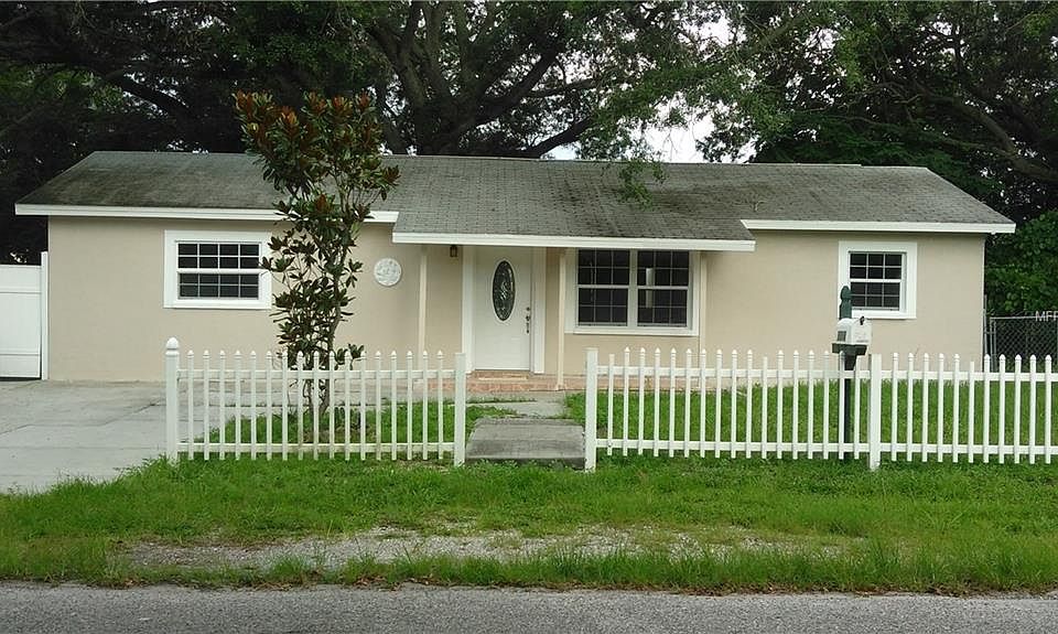 1st image of 2314 Whittier St