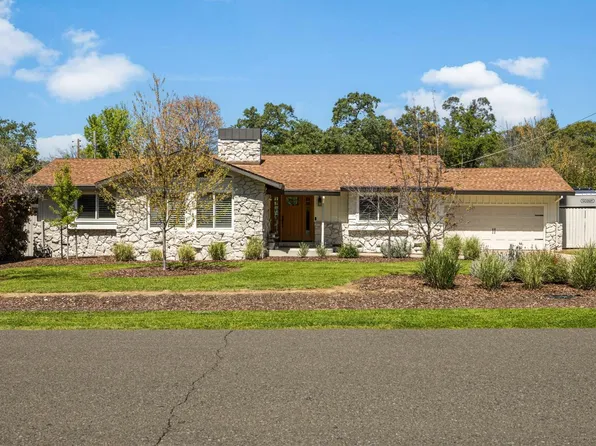9845 Valley Pines Dr, Folsom, CA 95630