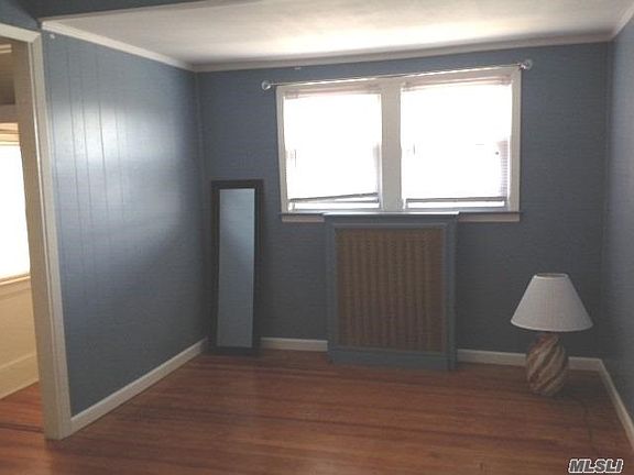 5th image of 139 Sheridan Blvd