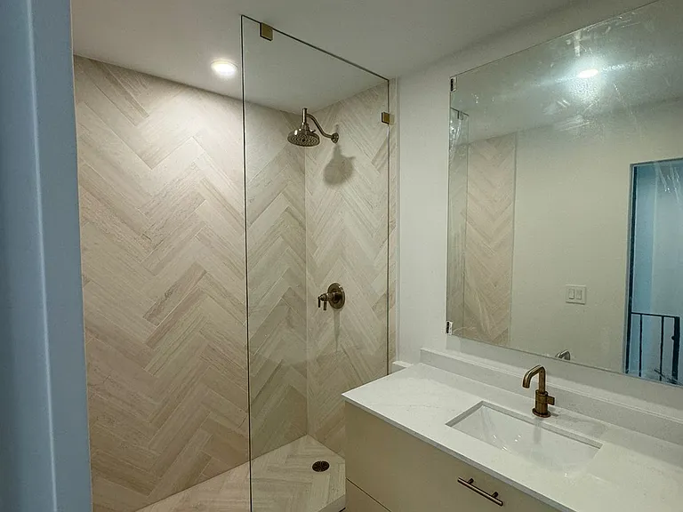 2905 Bird Ave — Photo 10