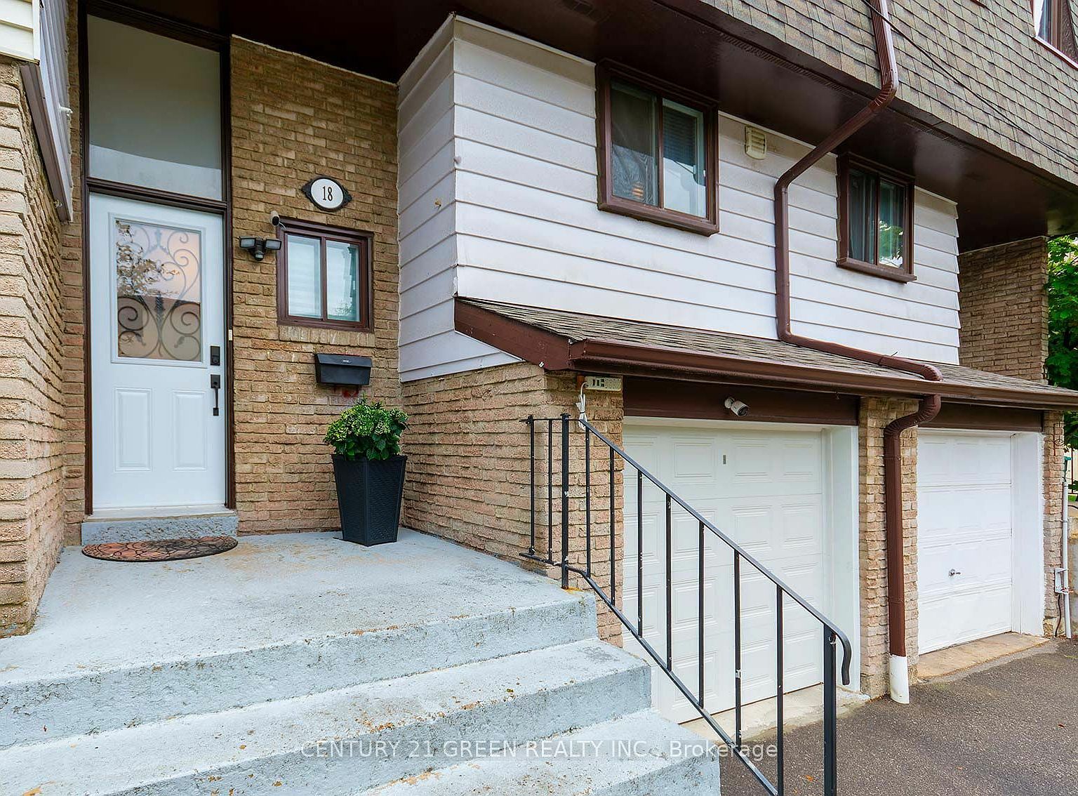 180 Mississauga Valley Blvd 18, Mississauga, ON L5A 3M2 Zillow