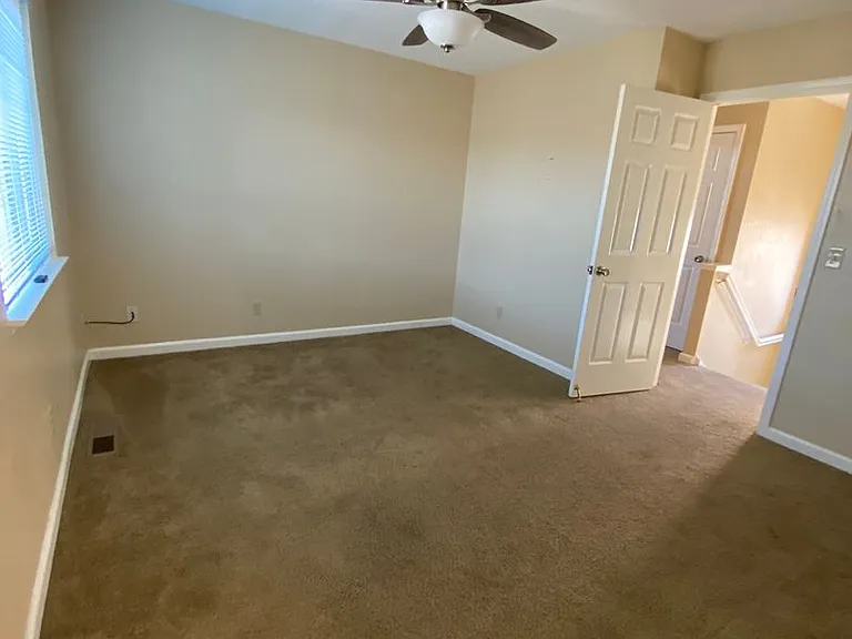 229 Potrero St — Photo 32