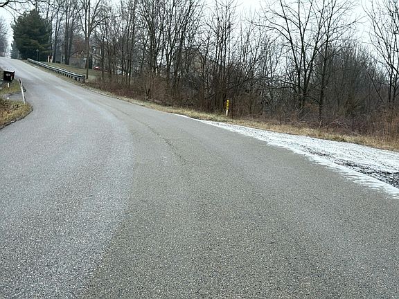 5th image of 745 E Tolna Rd