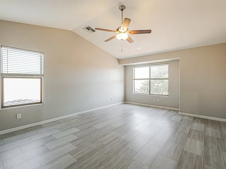4538 W Fawn Dr — Photo 11