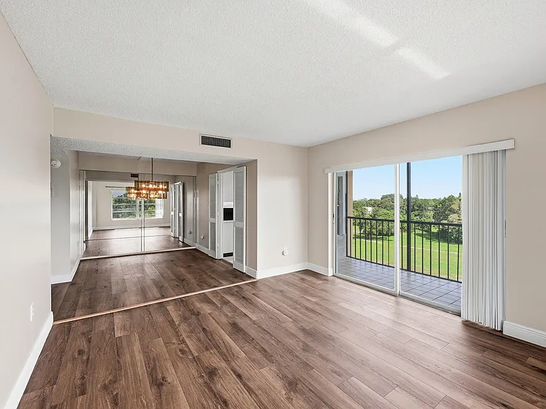 4158 Inverrary Dr #511 — Photo 8