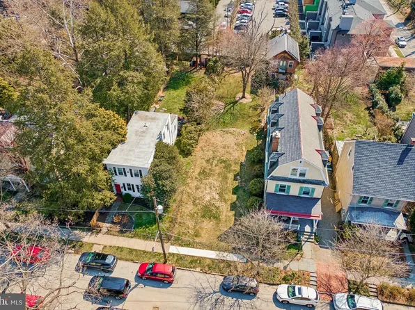 42 W Southampton Ave, Philadelphia, PA 19118