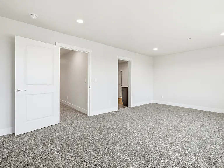 4609 Road 114 — Photo 3