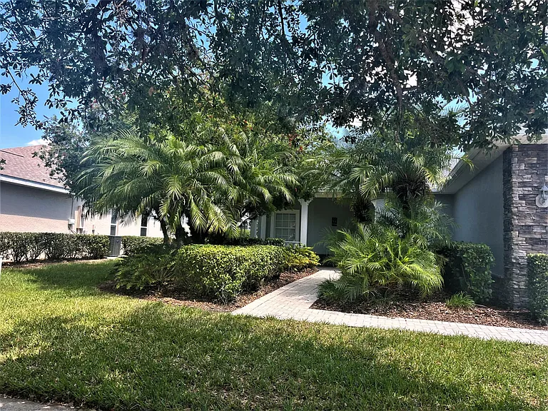 289 Falling Water Dr — Photo 44